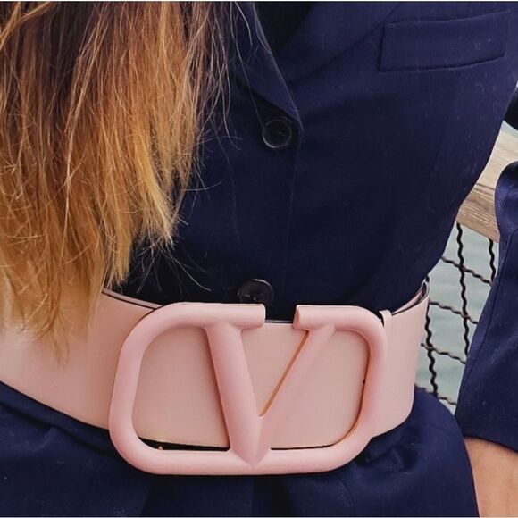 RARE VALENTINO Authentic Valentino Garavani Belt - Picture 16 of 16